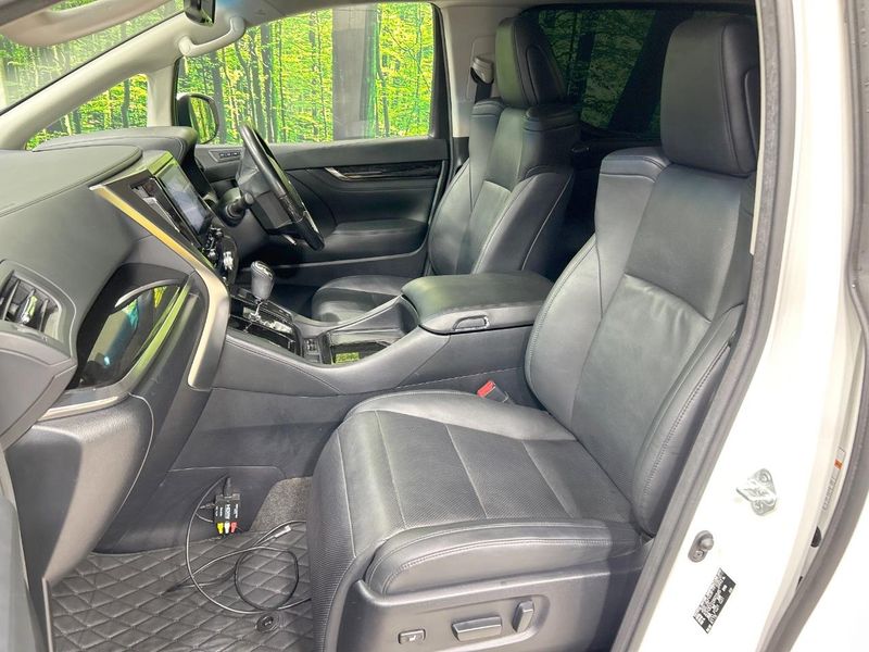 2021 Toyota Alphard 3BA-AGH30W (UW-6aa7641f8644c)[21]