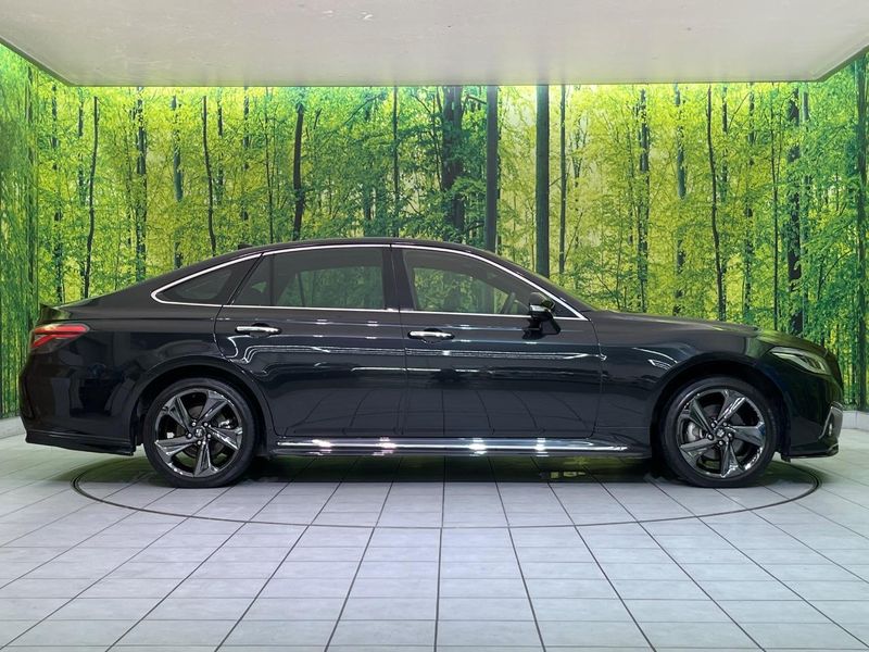 2020 Toyota Crown Hybrid 6AA-AZSH21 (UW-6aa764639d820)[9]