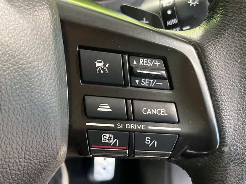 2014 Subaru Legacy B4 DBA-BMM (UW-6aa764a822b33)[15]