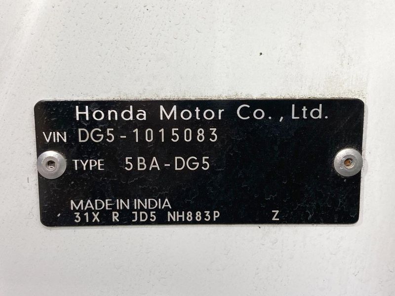 2024 Honda WR-V 5BA-DG5 (UW-6aa764c095f12)[1]