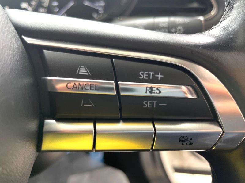 2020 Mazda CX-30 5BA-DMEP (UW-6aa764cd05eff)[5]
