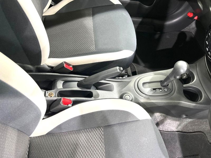2018 Nissan Note DBA-E12 (UW-6aa764d820018)[28]