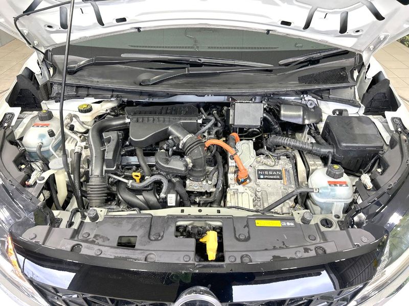 2021 Nissan Note 6AA-E13 (UW-6aa764da29f10)[11]