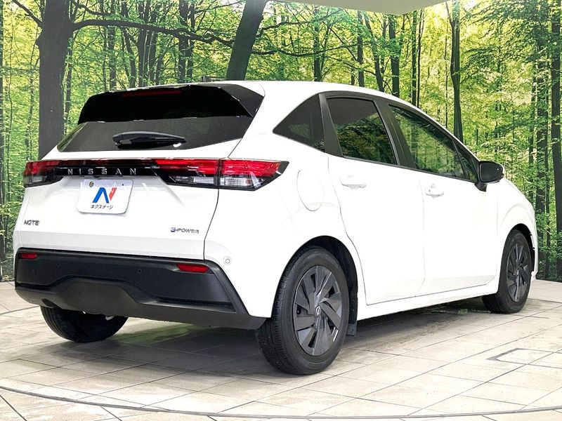 2021 Nissan Note 6AA-E13 (UW-6aa764da29f10)[22]