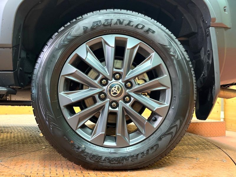 2024 Toyota Land Cruiser 250 3DA-GDJ250W (UW-6aa764fb9ed67)[21]