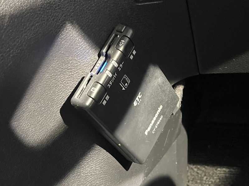 2021 Nissan Serena 5AA-GFC27 (UW-6aa7650910f3b)[12]
