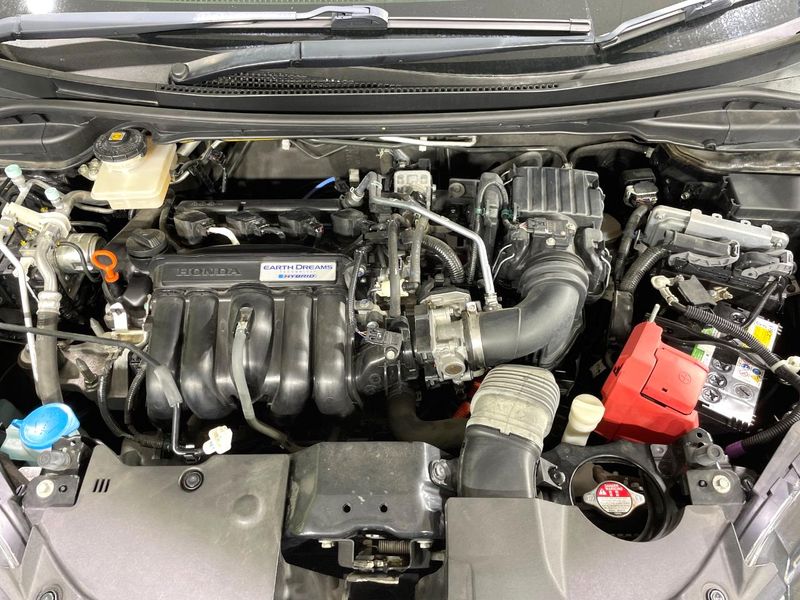 2017 Honda SHUTTLE DAA-GP7 (UW-6aa7652378333)[4]