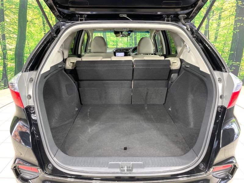 2017 Honda SHUTTLE DAA-GP7 (UW-6aa7652378333)[29]
