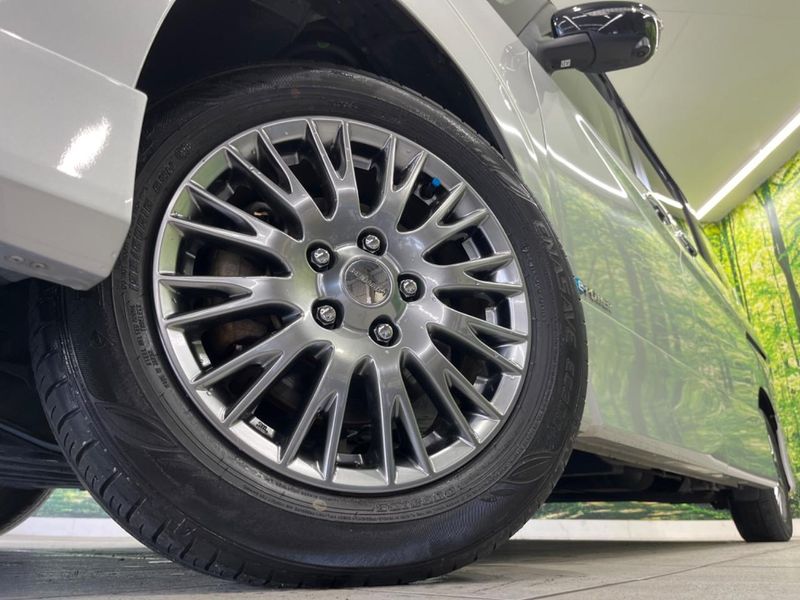 2018 Nissan Serena DAA-HFC27 (UW-6aa7655d26626)[17]