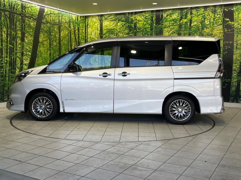 2018 Nissan Serena DAA-HFC27 (UW-6aa7655d26626)[11]