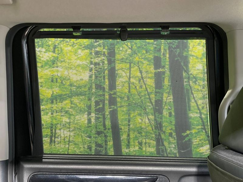 2015 Honda N-BOX CUSTOM DBA-JF1 (UW-6aa765875e032)[11]