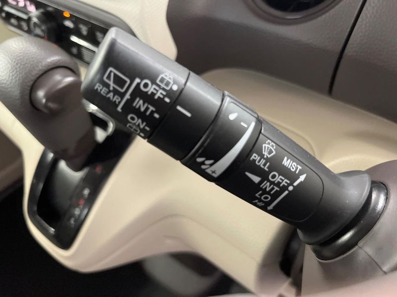 2020 Honda N-BOX 6BA-JF3 (UW-6aa7659803661)[17]