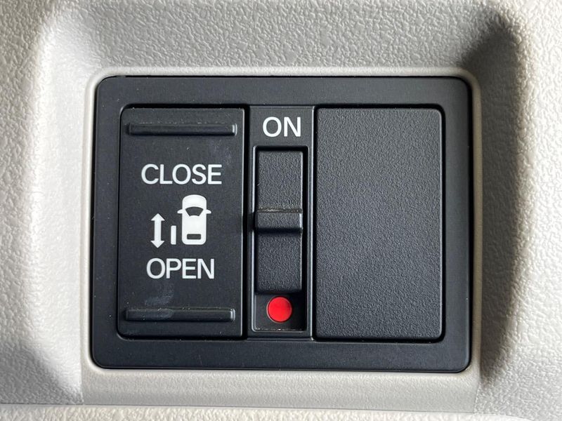 2024 Honda N-BOX 6BA-JF5 (UW-6aa765b4226c7)[21]
