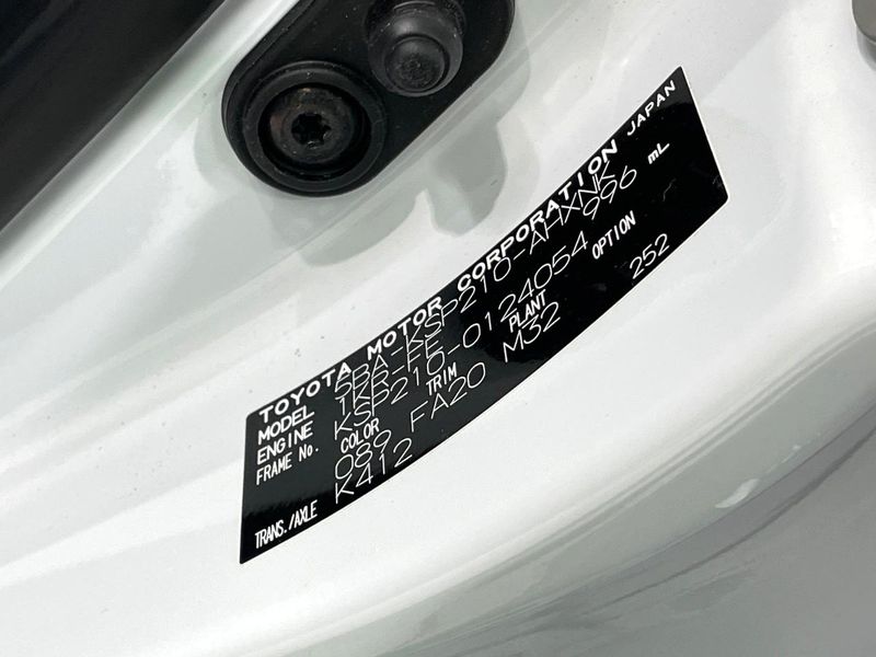 2024 Toyota Yaris 5BA-KSP210 (UW-6aa765f42de74)[1]