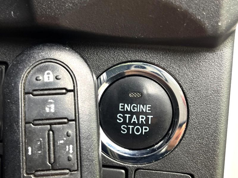2016 Daihatsu Wake DBA-LA700S (UW-6aa76635e36c4)[9]