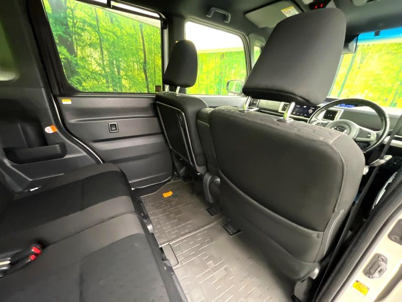 2016 Daihatsu Wake DBA-LA700S (UW-6aa76635e36c4)[24]