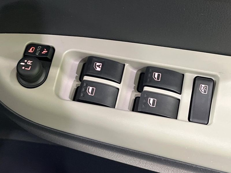 2017 Toyota Passo DBA-M710A (UW-6aa766557734c)[15]