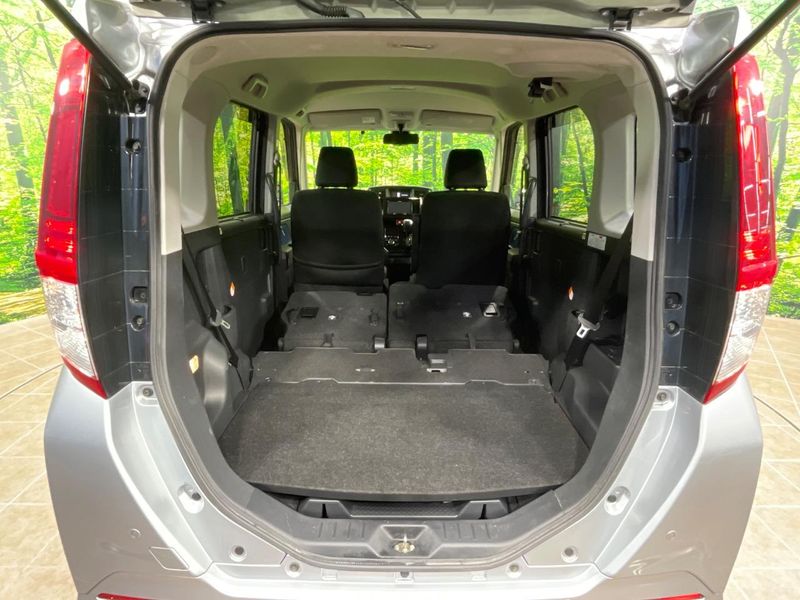 2018 Toyota Roomy DBA-M900A (UW-6aa76658e9720)[24]