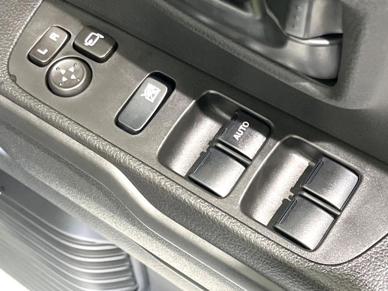 2025 Suzuki Hustler 5AA-MR92S (UW-6aa766d5be48a)[29]
