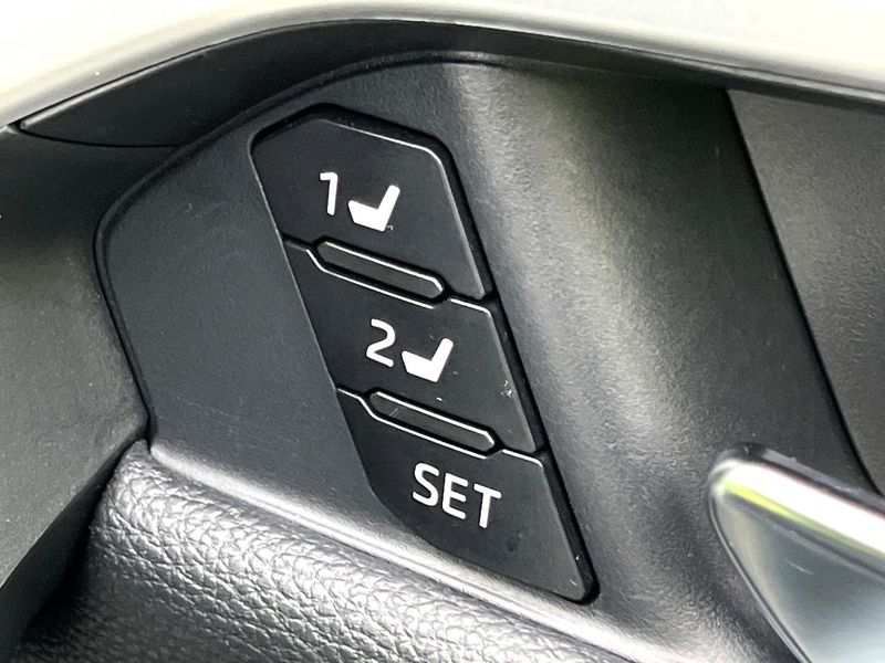 2022 Toyota RAV4 6BA-MXAA54 (UW-6aa766ebd8457)[6]