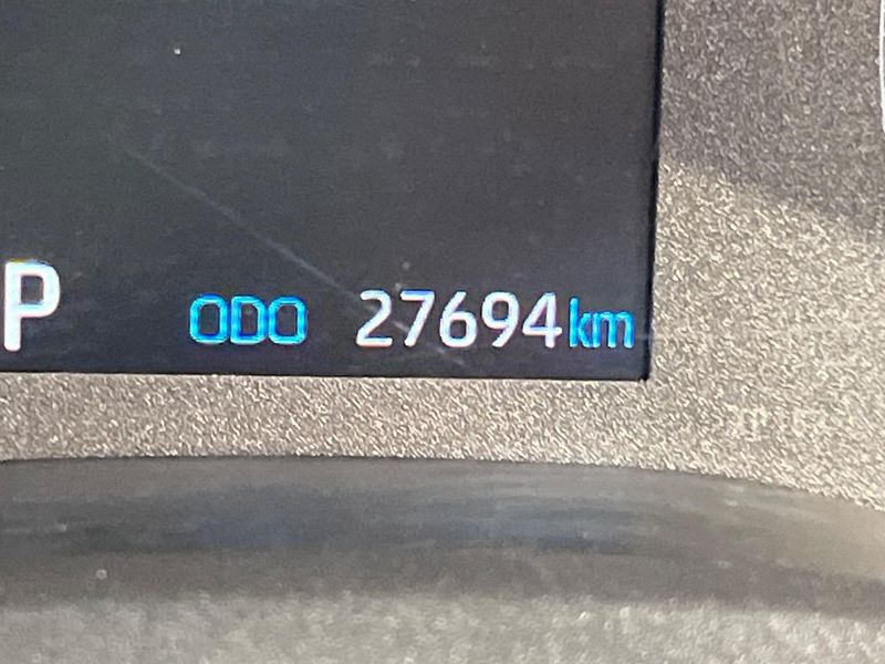 2023 Toyota Yaris 6AA-MXPH10 (UW-6aa766f599162)[2]