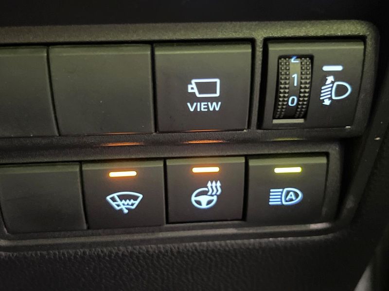 2024 Toyota Yaris Cross 6AA-MXPJ15 (UW-6aa76702a7782)[15]