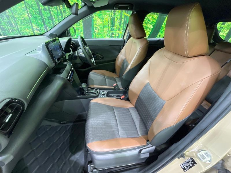 2024 Toyota Yaris Cross 6AA-MXPJ15 (UW-6aa76702a7782)[6]