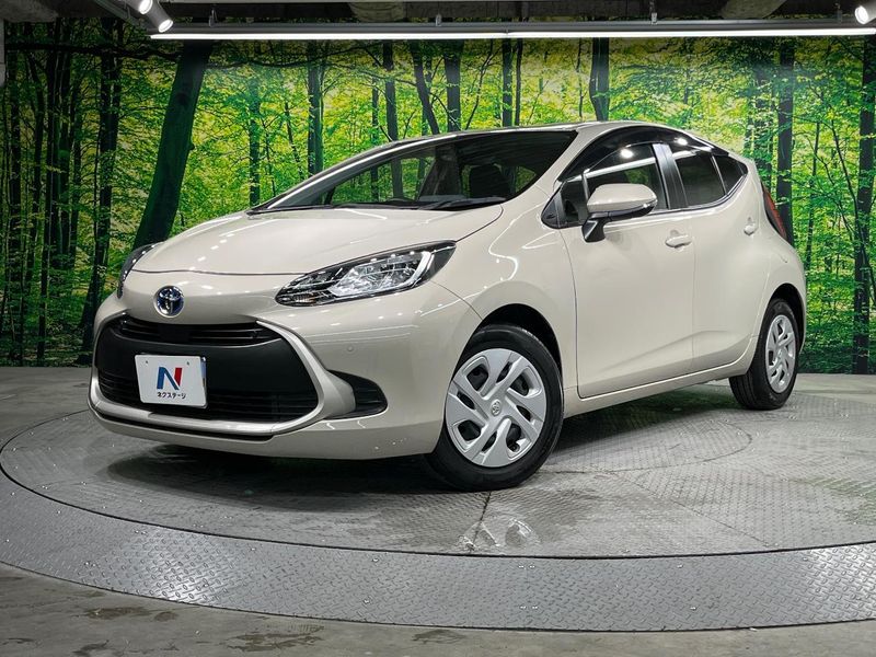 2023 Toyota Aqua 6AA-MXPK11 (UW-6aa7670656205)[0]