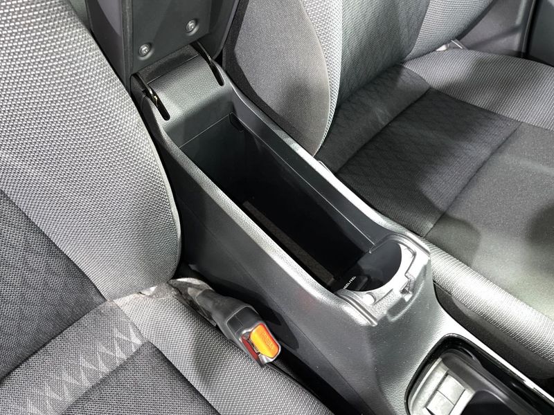 2023 Toyota Aqua 6AA-MXPK11 (UW-6aa7670656205)[25]