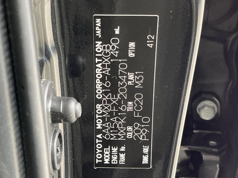 2025 Toyota Aqua 6AA-MXPK16 (UW-6aa7670997a37)[1]