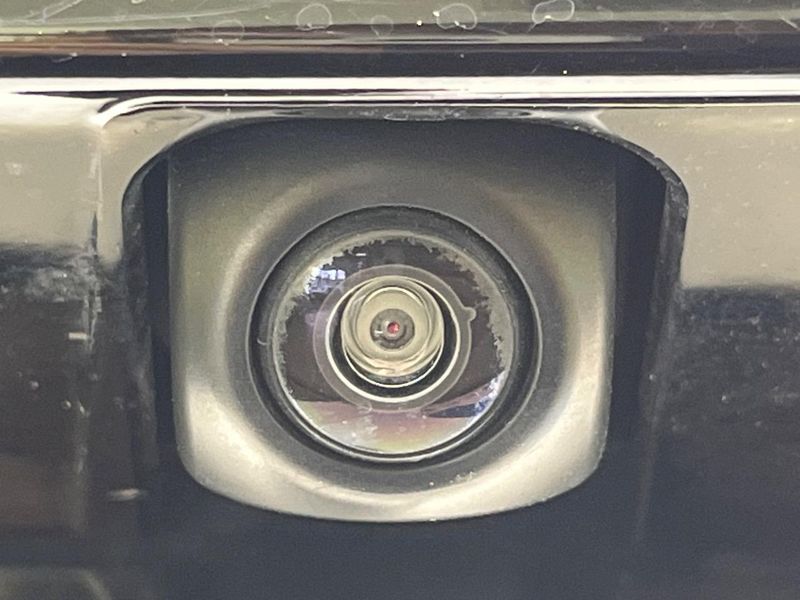 2023 Toyota Sienta 6AA-MXPL10G (UW-6aa7670ca4a65)[27]