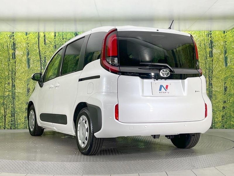 2024 Toyota Sienta 6AA-MXPL10G (UW-6aa76710d77bc)[24]