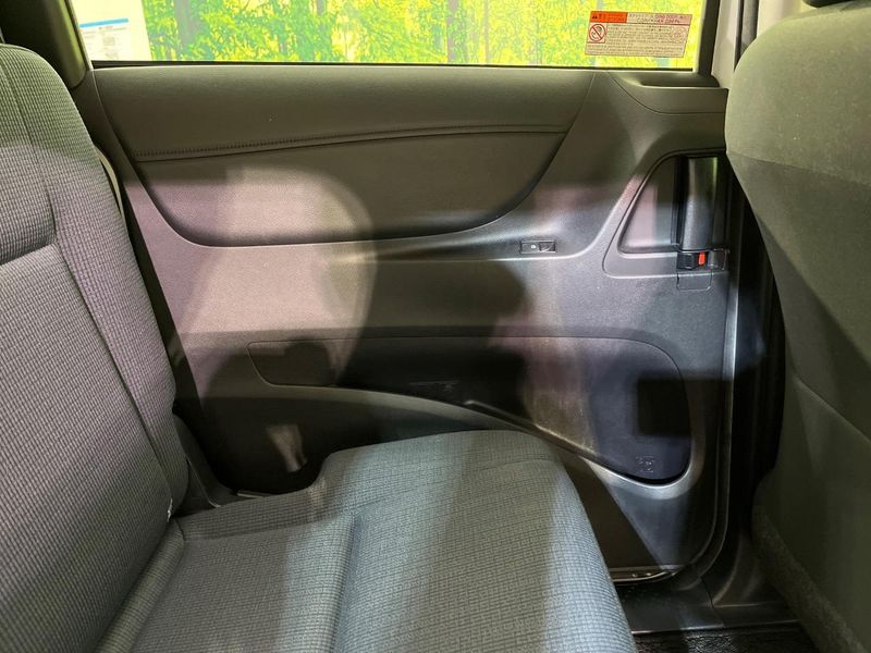 2017 Toyota Sienta DBA-NCP175G (UW-6aa7673b534b2)[25]