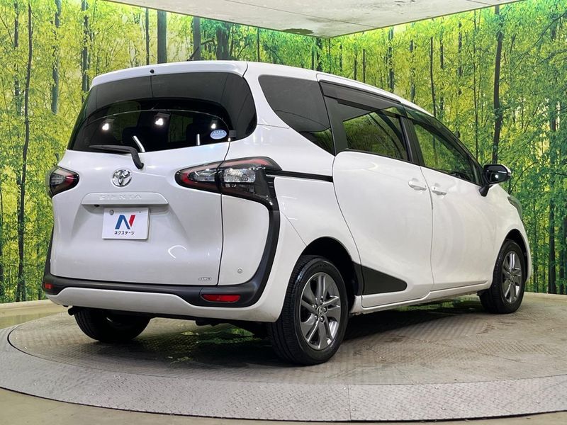 2017 Toyota Sienta DBA-NCP175G (UW-6aa7673b534b2)[12]