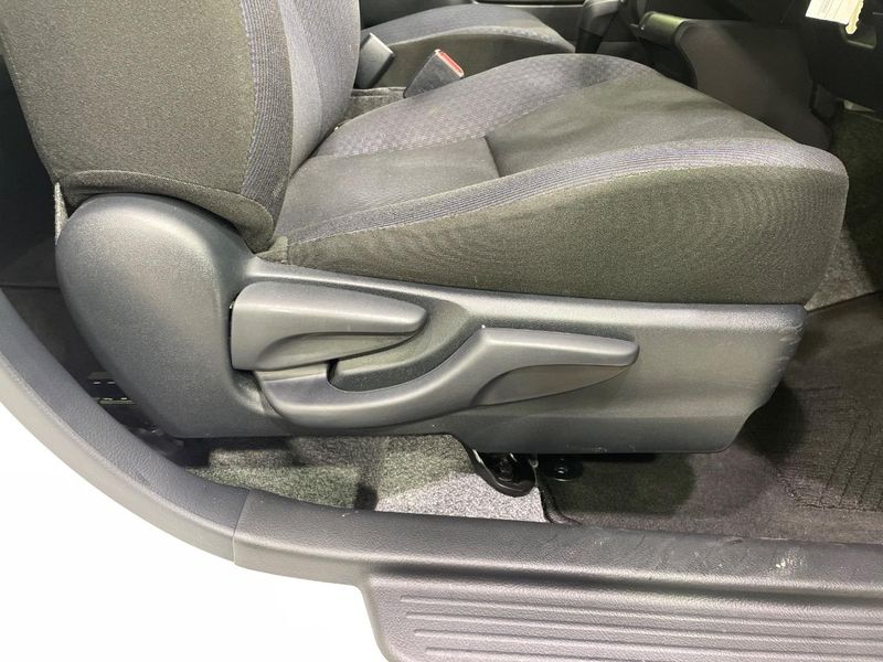 2021 Toyota Probox 6AE-NHP160V (UW-6aa7675121737)[25]