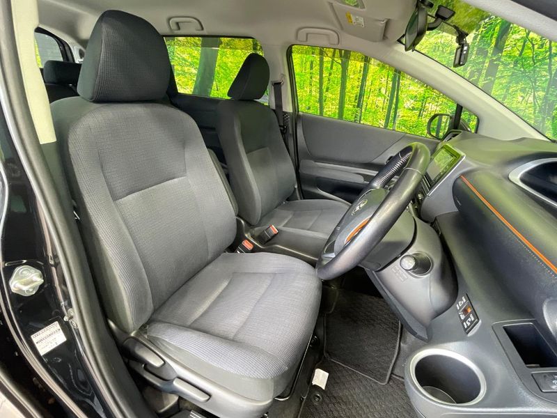 2016 Toyota Sienta DBA-NSP170G (UW-6aa7675a342fd)[21]