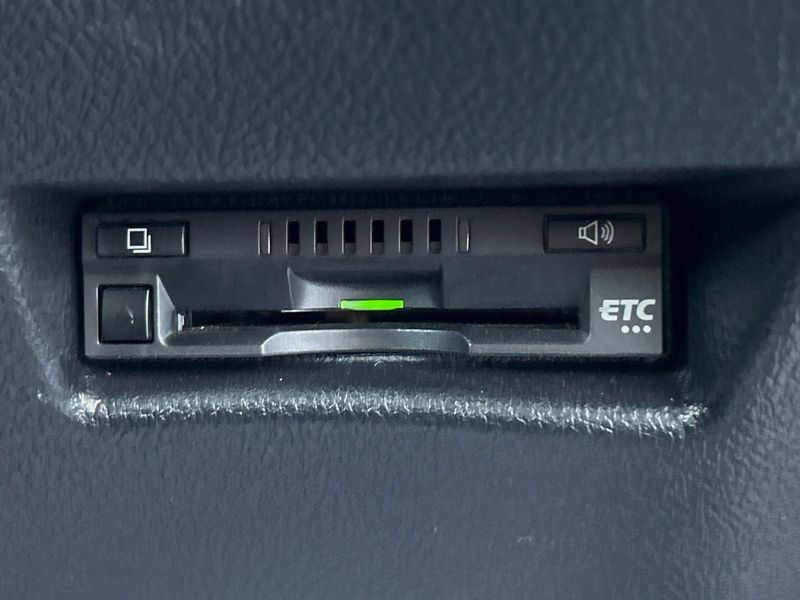 2018 Toyota Sienta DBA-NSP170G (UW-6aa7675d559e4)[27]