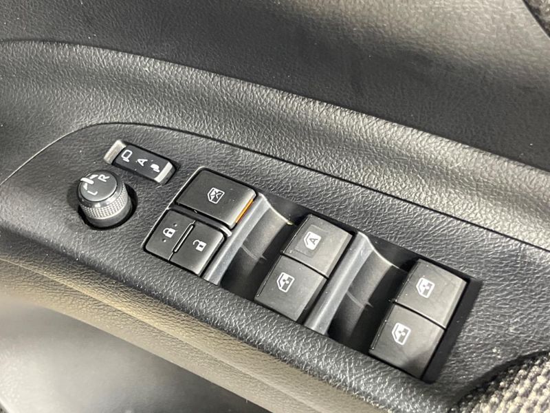 2020 Toyota Sienta 5BA-NSP170G (UW-6aa7676061554)[20]