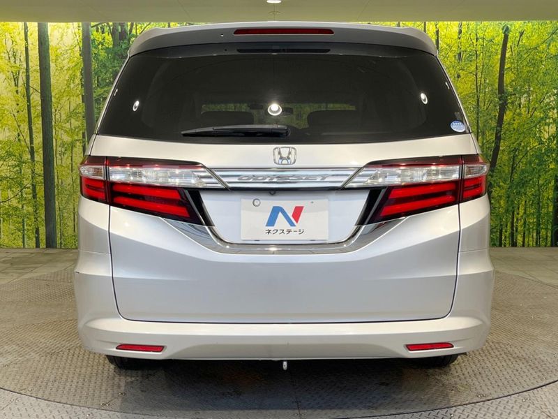 2014 Honda Odyssey DBA-RC1 (UW-6aa7676d440e7)[10]