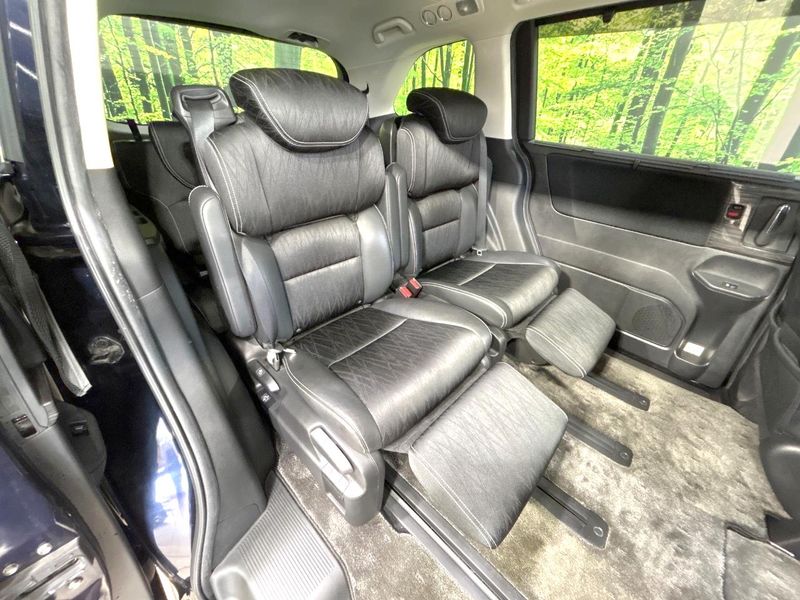 2016 Honda Odyssey DBA-RC1 (UW-6aa7676e3b94d)[10]