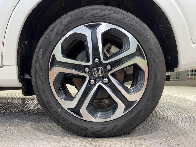 2014 Honda Vezel DAA-RU3 (UW-6aa7677d50d31)[24]