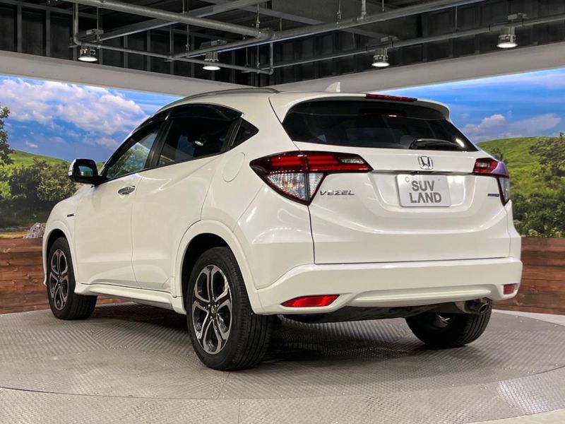 2014 Honda Vezel DAA-RU3 (UW-6aa7677d50d31)[11]