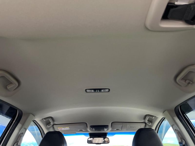 2014 Honda Vezel DAA-RU3 (UW-6aa7677d50d31)[15]