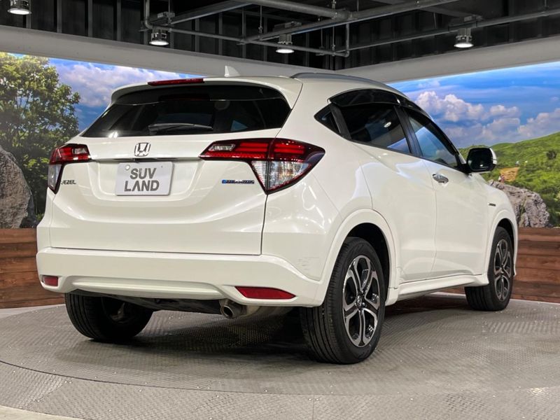 2014 Honda Vezel DAA-RU3 (UW-6aa7677d50d31)[9]