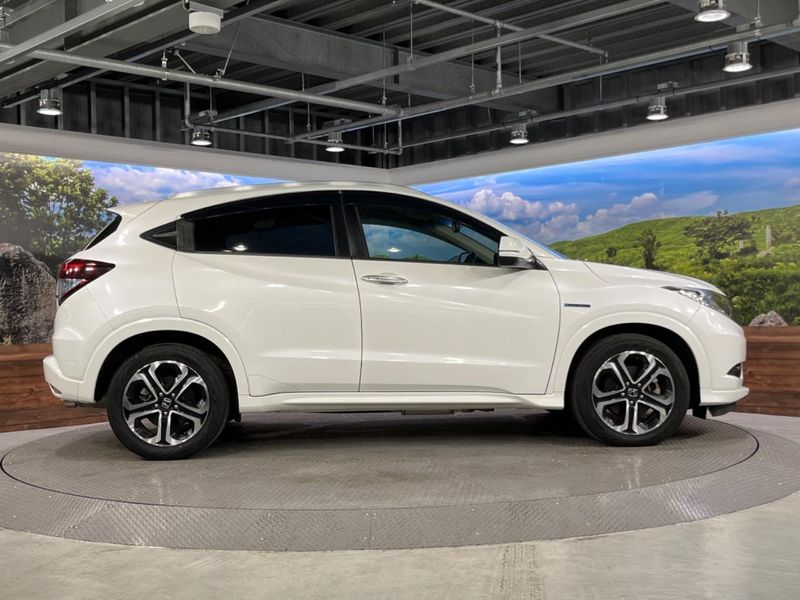 2014 Honda Vezel DAA-RU3 (UW-6aa7677d50d31)[8]