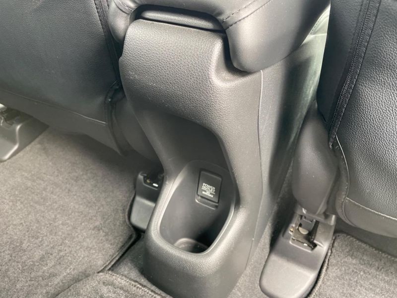 2018 Honda Vezel DAA-RU3 (UW-6aa76780b5316)[26]
