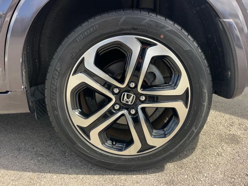 2019 Honda Vezel DAA-RU3 (UW-6aa767820c67c)[12]