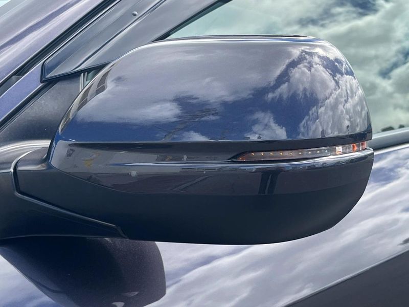 2019 Honda Vezel DAA-RU3 (UW-6aa767820c67c)[18]