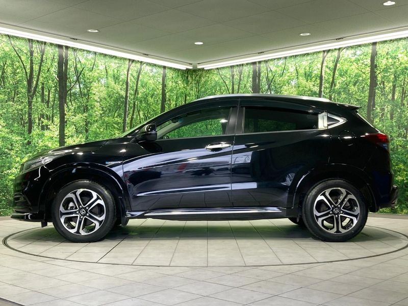 2019 Honda Vezel DAA-RU3 (UW-6aa767824e572)[21]