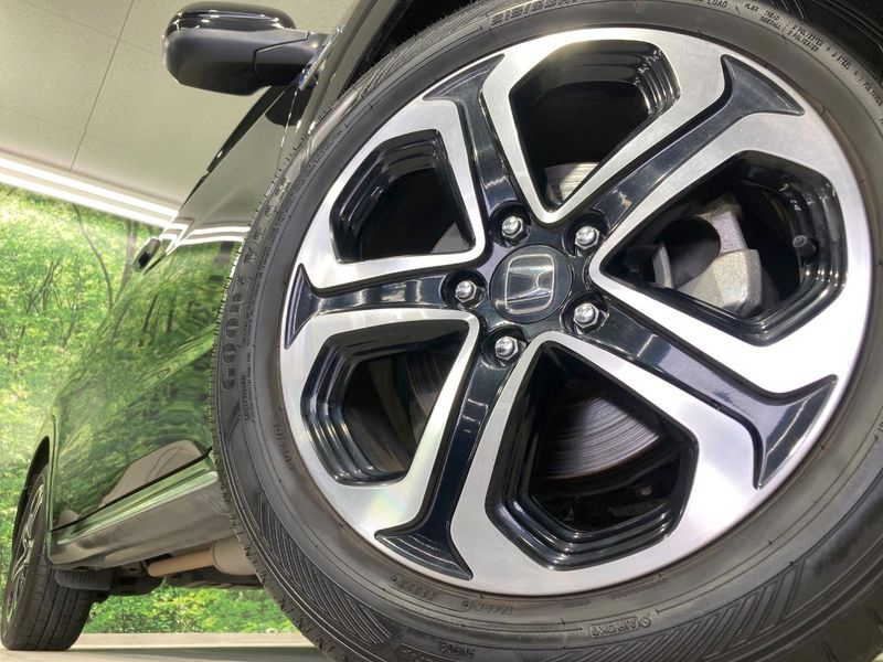 2019 Honda Vezel DAA-RU3 (UW-6aa767824e572)[25]